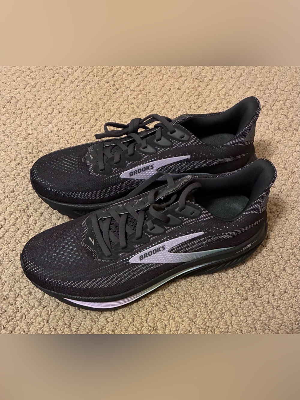 Brooks Ghost 17 Running Shoes NWOT